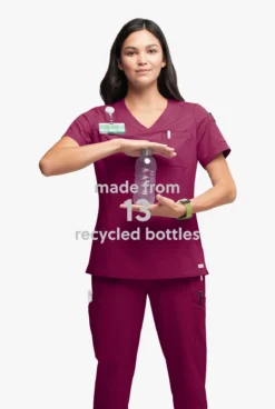 ReSurge Diamond Women's 3-Pocket V-Neck Tuck In / Wear Out Scrub Top 12 ReSurge Diamond Women's 3-Pocket V-Neck Tuck In / Wear Out Scrub Top -Uniform Store RE5513 092623 WINE 6