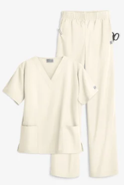 Butter Soft Core By UA™ Women's 4-Pocket Scrub Set